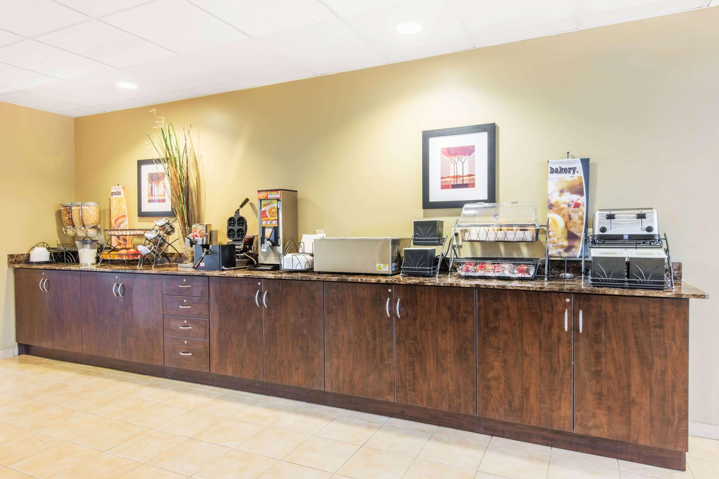 Microtel Inn And Suites Montgomery Luaran gambar