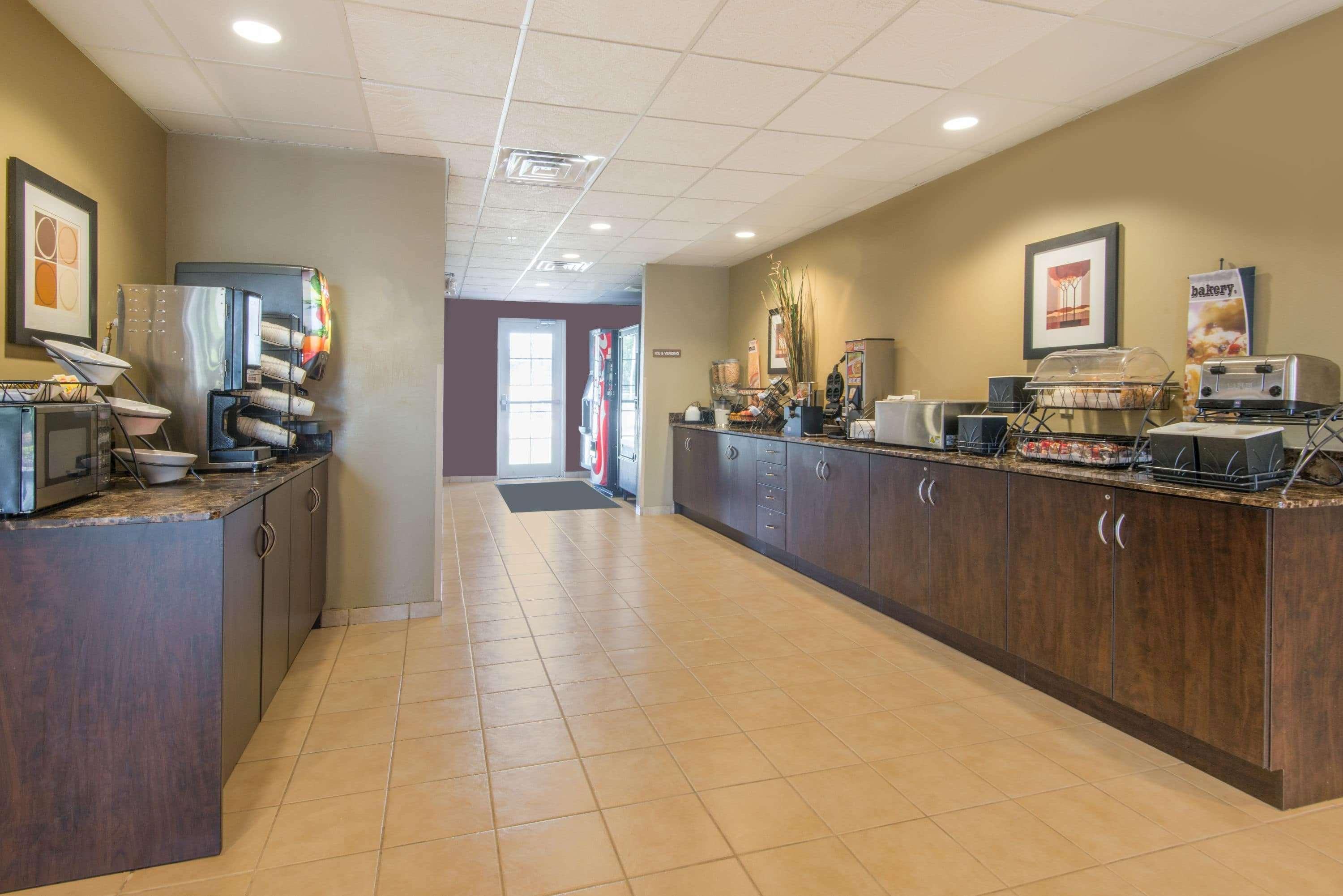 Microtel Inn And Suites Montgomery Luaran gambar