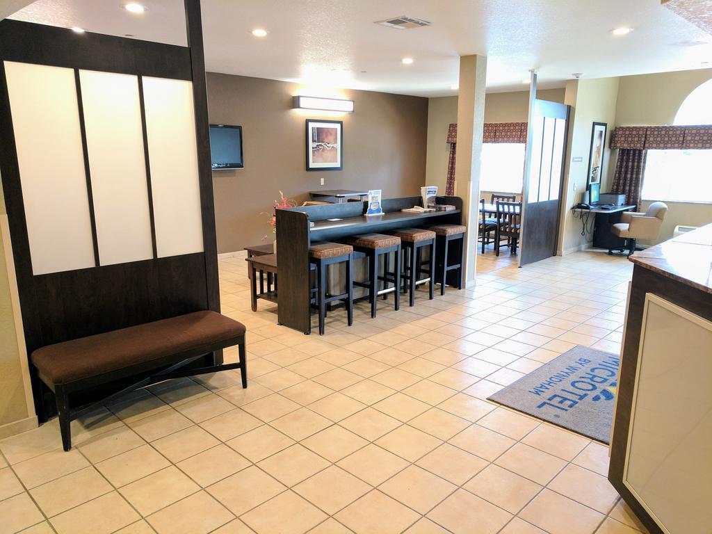 Microtel Inn And Suites Montgomery Luaran gambar